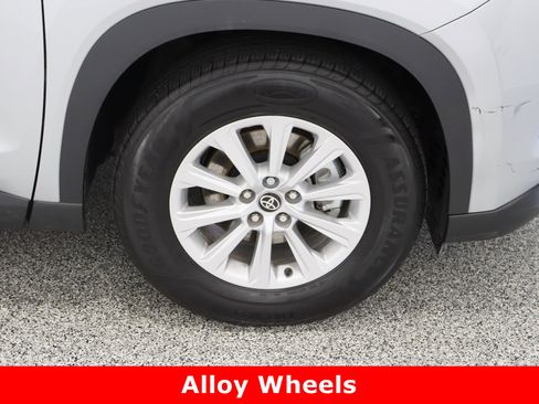 Certified 2025 Toyota Grand Highlander AWD image 5