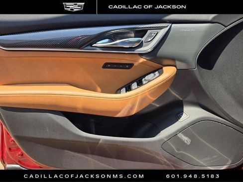 Used 2026 Cadillac CT5 Sport w/ Platinum Package RWD image 16
