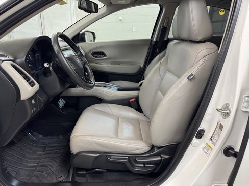 Used 2016 Honda HR-V EX-L image 11