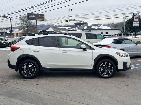 Used 2019 Subaru Crosstrek 2.0i Premium image 7