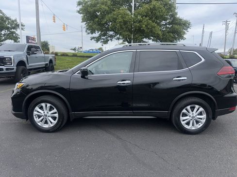 Used 2018 Nissan Rogue S w/ S Value Package AWD/4WD image 2