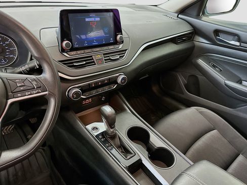 Used 2020 Nissan Altima 2.5 S image 25