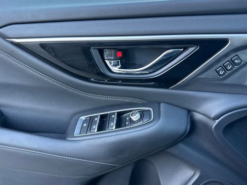 Used 2020 Subaru Outback Limited image 10