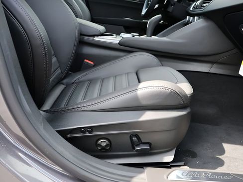 New 2026 Alfa Romeo Giulia AWD w/ Driving Assist Package image 13