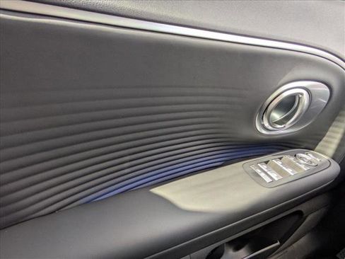 New 2026 Hyundai Ioniq 9 SEL image 18