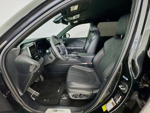 Used 2024 Lexus TX 500h AWD w/ Technology Package image 23