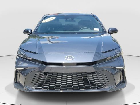 Used 2026 Toyota Camry SE FWD image 2