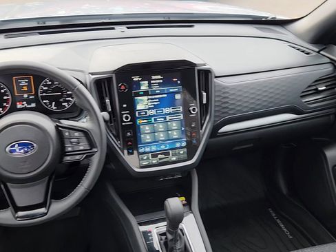 Used 2025 Subaru Forester Premium image 16