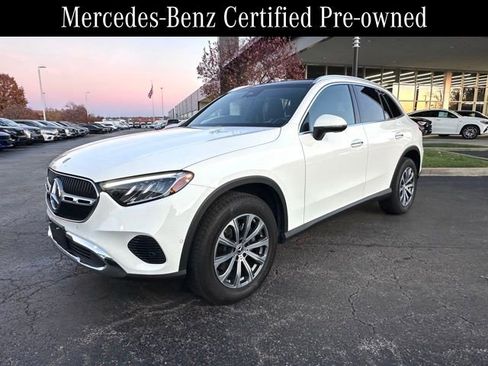 Used 2024 Mercedes-Benz GLC 300 4MATIC image 4