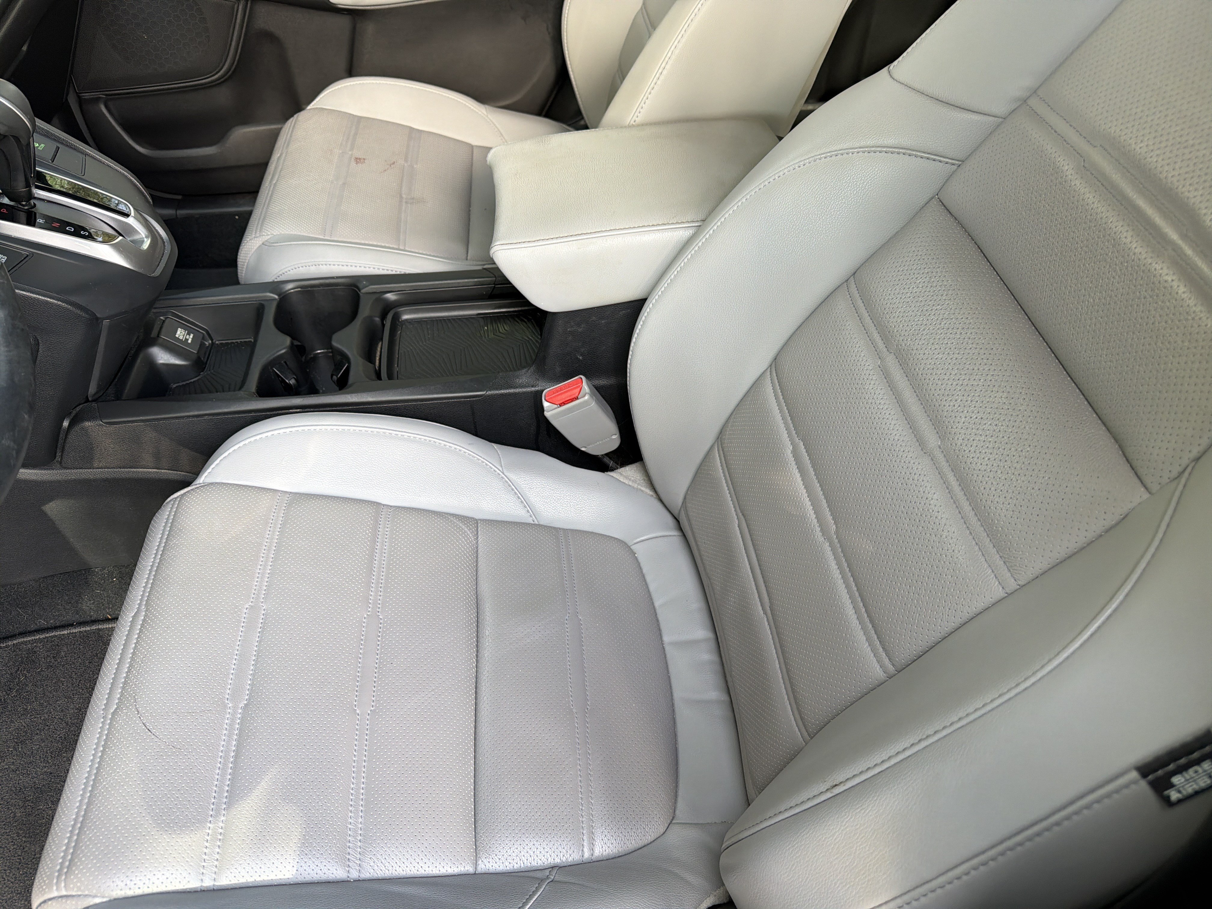 Used 2018 Honda CR-V Touring image 16