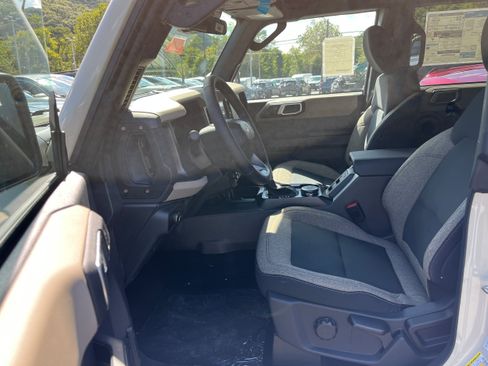 New 2026 Ford Bronco Big Bend AWD/4WD image 13