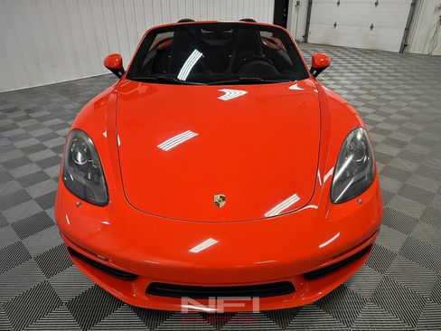 Used 2017 Porsche 718 Boxster image 7
