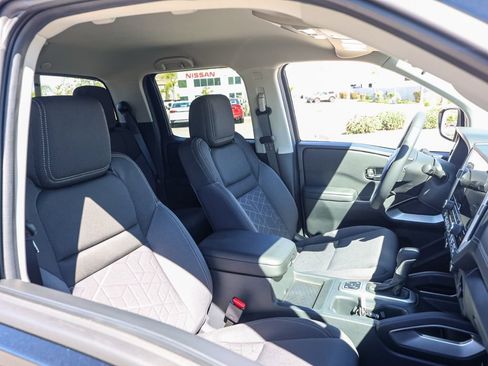 New 2026 Nissan Frontier SV image 20