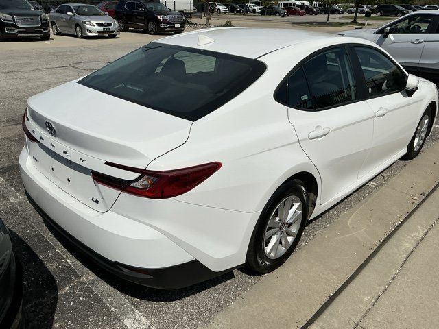 Used 2025 Toyota Camry LE FWD image 6