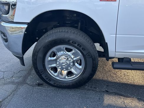 Used 2025 RAM 3500 Tradesman image 13