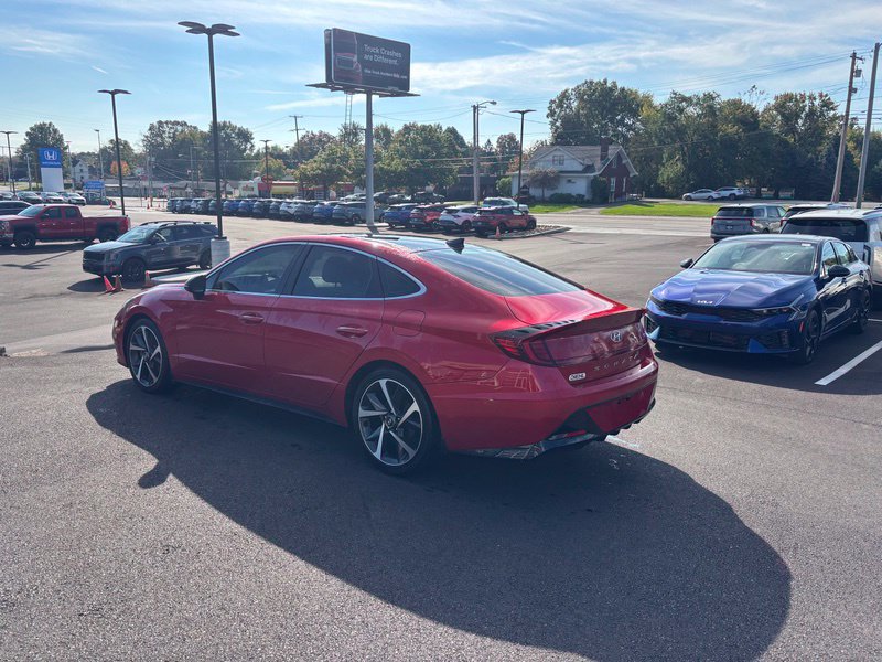 Used 2021 Hyundai Sonata SEL Plus w/ Tech Package FWD image 6