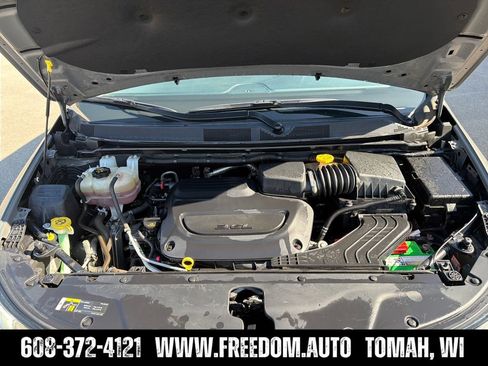 Used 2021 Chrysler Pacifica Limited w/ Premium & Safety Sphere Group AWD/4WD image 22