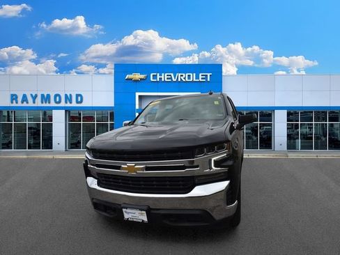 Used 2022 Chevrolet Silverado 1500 LT AWD/4WD image 7