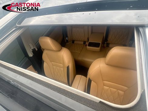 Used 2021 Nissan Rogue Platinum image 29