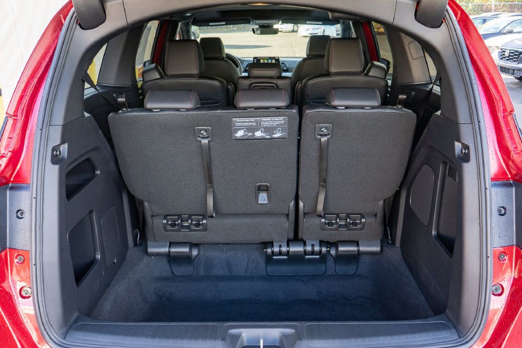 New 2026 Honda Odyssey Sport-L image 13
