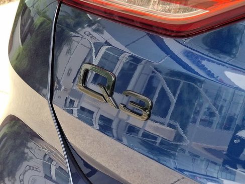 New 2025 Audi Q3 2.0T Premium Plus image 23