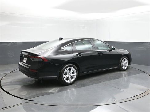 New 2025 Honda Accord LX image 15