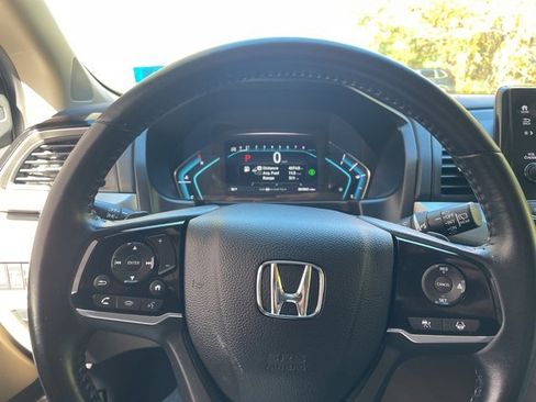 Certified 2022 Honda Odyssey Touring image 18