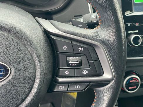 Used 2021 Subaru Crosstrek 2.0i Premium image 17