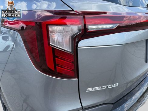 Certified 2025 Kia Seltos S FWD image 21