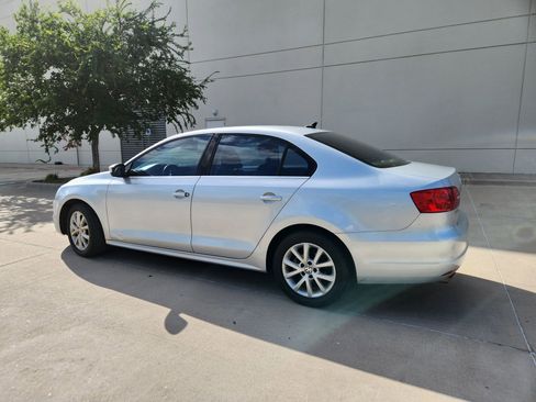 Used 2014 Volkswagen Jetta SE image 37