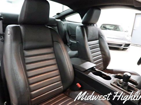 Used 2009 Ford Mustang Shelby GT500 RWD image 41