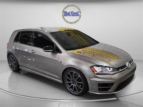 Used 2016 Volkswagen Golf R 4-Door AWD/4WD image 8