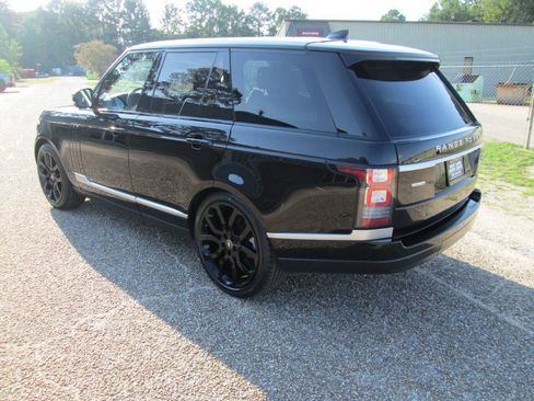 Used 2017 Land Rover Range Rover Supercharged AWD/4WD image 32