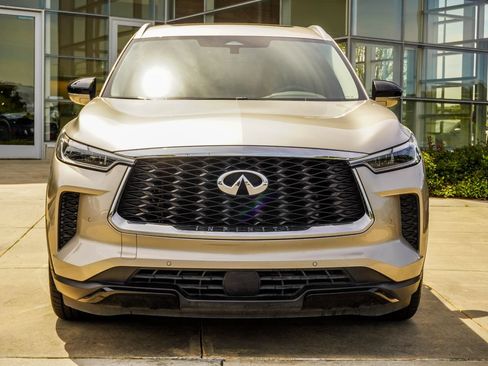 Used 2023 INFINITI QX60 Luxe w/ Cargo Package AWD/4WD image 7