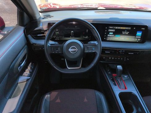 Certified 2025 Nissan Kicks SR w/ SR Premium Package FWD image 16