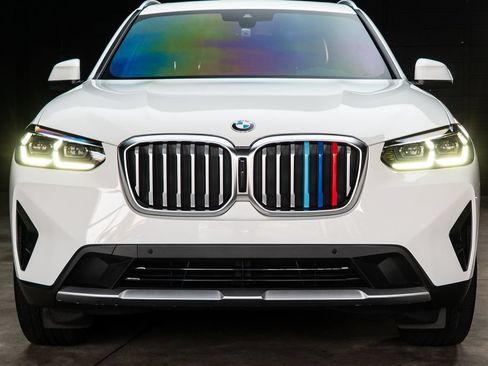 Used 2023 BMW X3 sDrive30i w/ Premium Package RWD image 6