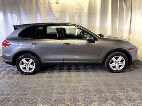 Used 2012 Porsche Cayenne image 9