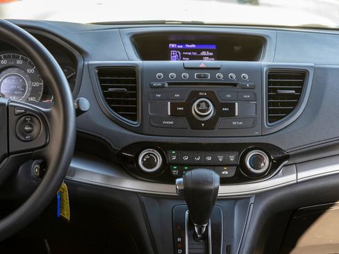 Used 2016 Honda CR-V LX image 28