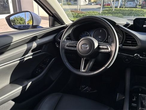 Used 2023 MAZDA MAZDA3 s image 22