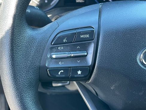 Used 2023 Hyundai Kona SEL image 14