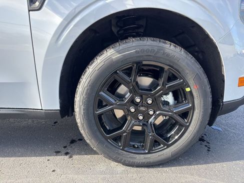 New 2025 Ford Maverick XLT w/ XLT Luxury Package image 12