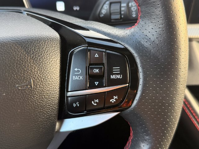 Certified 2025 Ford Explorer ST-Line AWD/4WD image 21