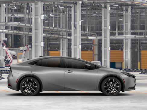 New 2027 Toyota Prius FWD image 14
