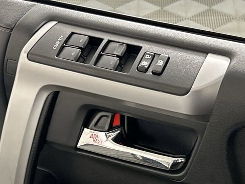 Used 2024 Toyota 4Runner SR5 image 18