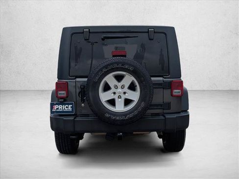Used 2018 Jeep Wrangler Unlimited Sport S AWD/4WD image 5