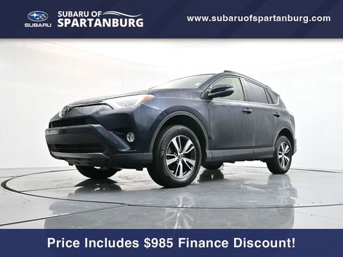 Used 2018 Toyota RAV4 XLE image 26