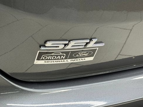 Certified 2023 Ford Edge SEL w/ Convenience Package AWD/4WD image 30