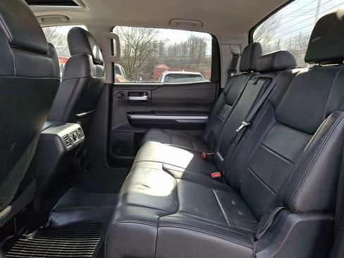 Used 2017 Toyota Tundra Limited w/ Limited Premium Package image 10