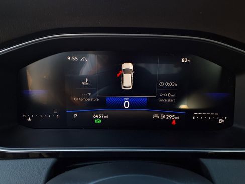 Certified 2025 Volkswagen Jetta Sport image 15