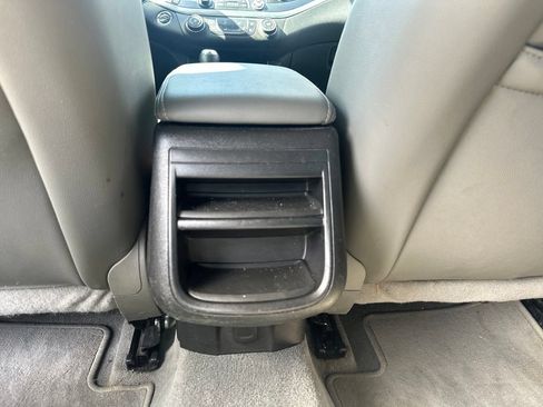 Used 2019 Chevrolet Impala LS FWD image 24
